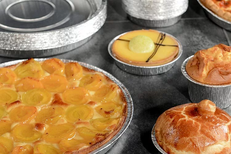 TOURTIÈRES, GODETS & MOULES